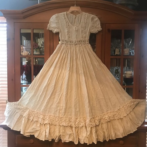 Vintage Natural Cotton Maxi Prairie, Prom, or Wedding Dress SM - Picture 14 of 15
